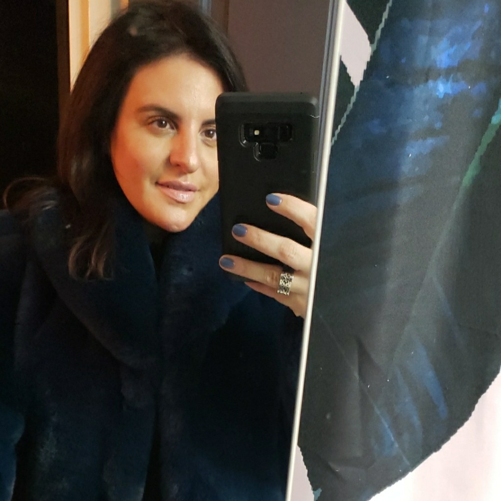 Meet your Posher, Gina